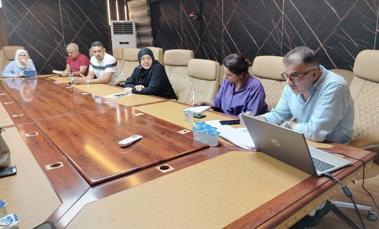 Read more about the article دائرة الاشغال والصيانة العامة تقيم دورة دعم الطاقة وتقليل الانبعاثات والأبنية الخضراء