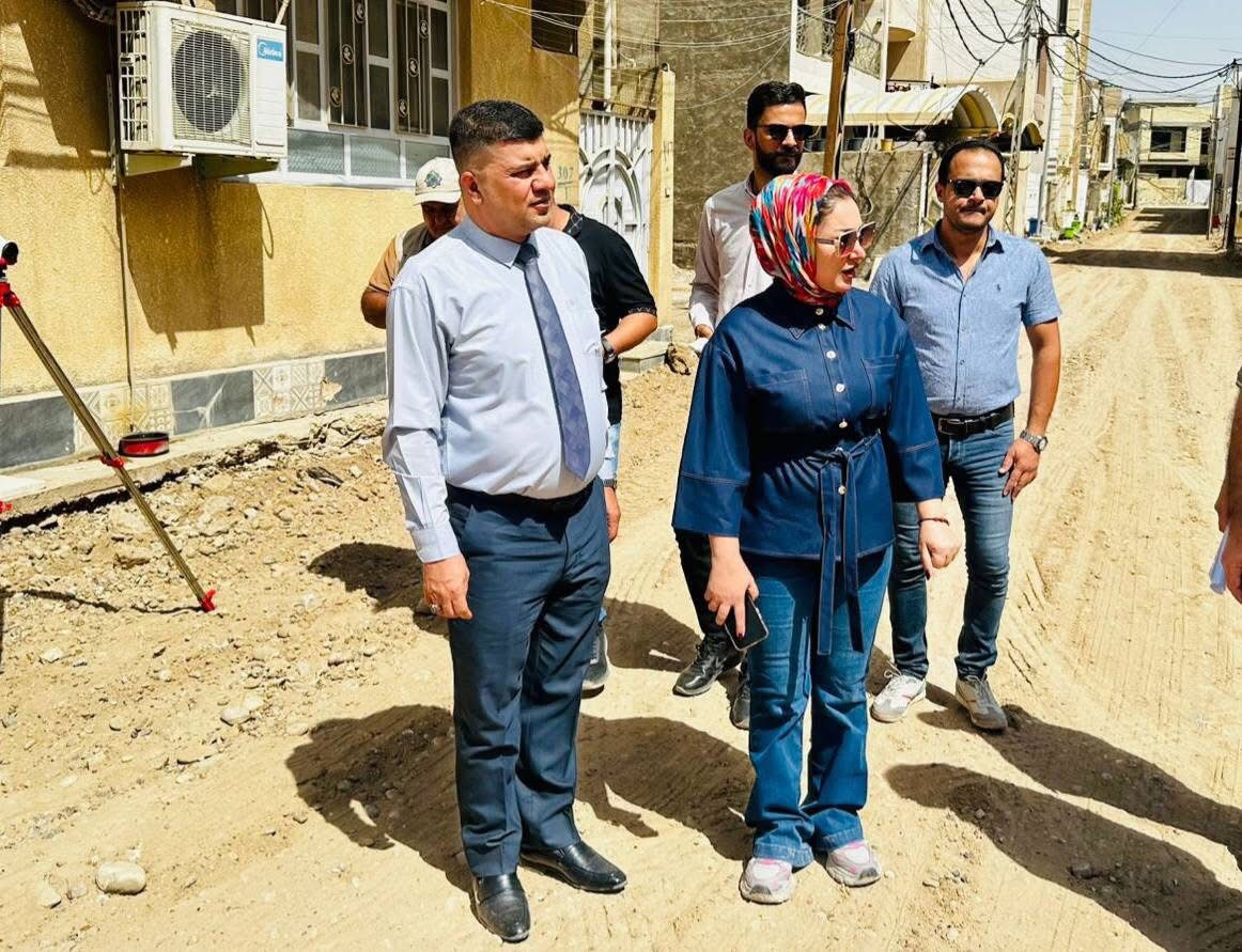 Read more about the article تستمر الكوادر الهندسية التابعة لدائرة الاشغال و الصيانة العامة بالاشراف و المراقبة و تطبيق المواصفات الفنية و الهندسية المعتمدة على المشاريع