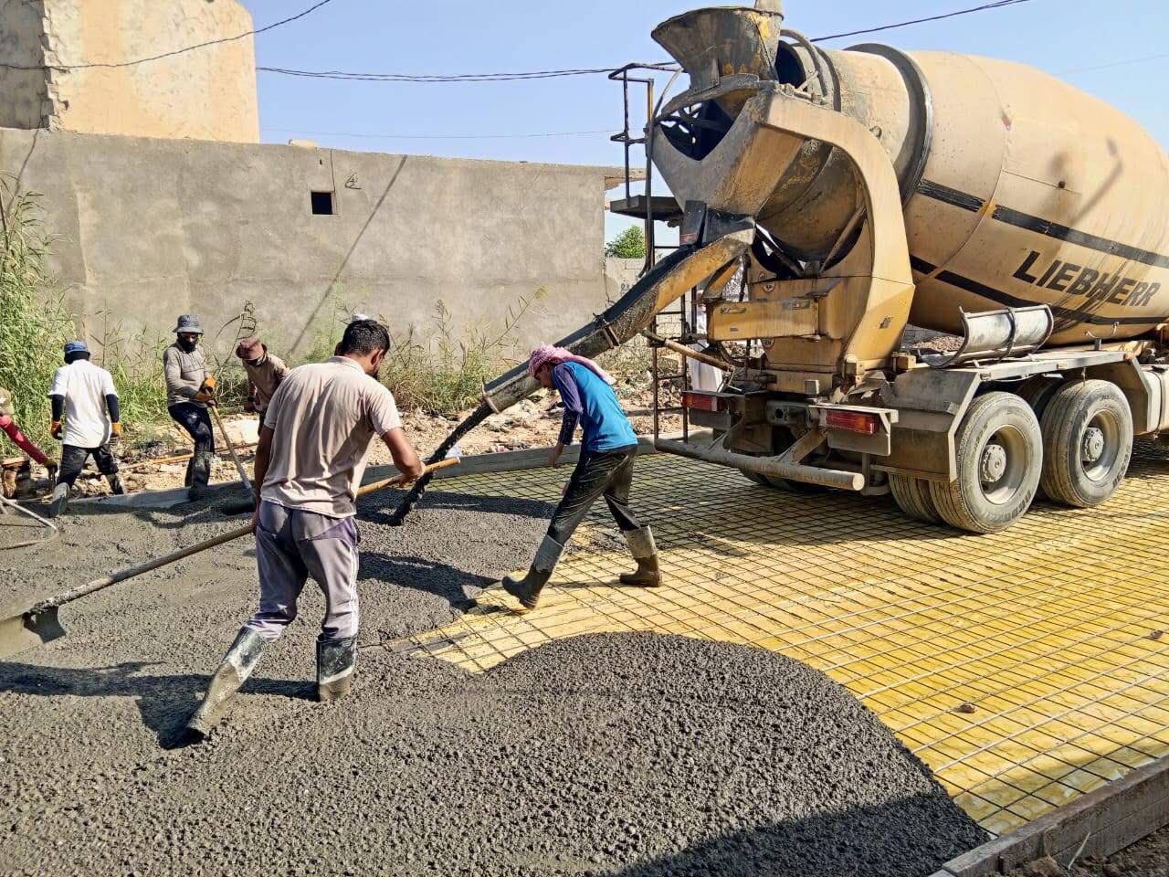 Read more about the article استمرار العمل للقرية العصرية لاعمال الجهد الخدمي والهندسي لمحافظة ذي قار و التي تشرف على تنفيذها الكوادر الهندسية التابعة لدائرة الاشغال والصيانة العامة