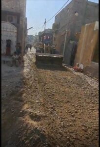 الأعمال هذا اليوم السبت المصادف 8/11/2025 لمشاريع الجهد الخدمي والهندسي في محافظة نينوى.أولا :مشروع تبليط شوارع متفرقة في الأحياء العشوائية للتصميم الأساسي في مدينة تلعفر.١- قرية النخوة.